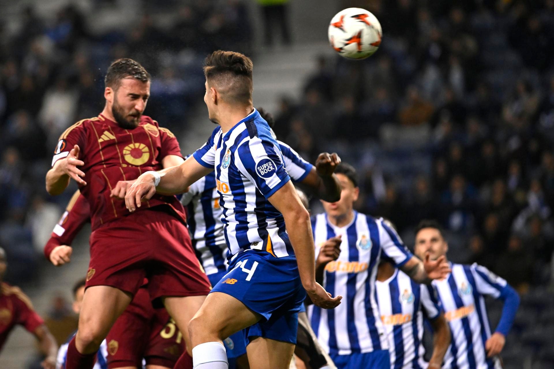 Roma, Porto draw while Fenerbahce and Sociedad earn wins in Europa League play-offs