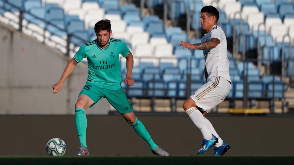 Zidane met les joueurs dans le bain : même heure et tenue officielle. Twitter/RealMadrid