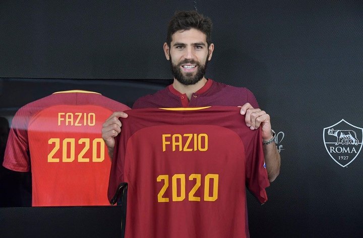 OFICIAL: Federico Fazio renova pela Roma