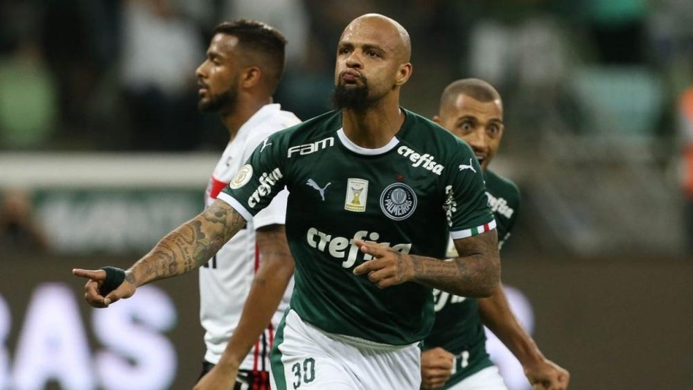 Palmeiras mantiene viva la esperanza. Palmeiras