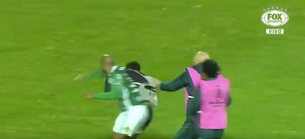 Os antecedentes marcaram a briga entre o Palmeiras e o Peñarol. FoxSports