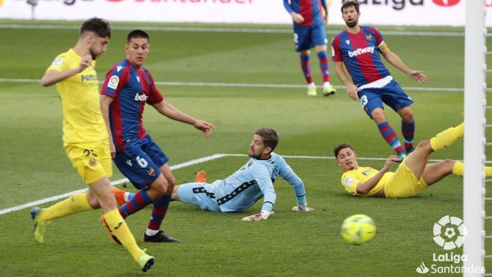 Fer Niño scores first La Liga goal of 2021. LaLiga