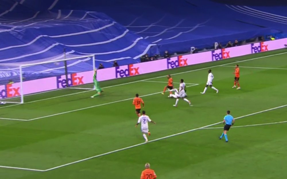 Fernando scored a great goal on the half-volley. Screenshot/MovistarLigadeCampeones