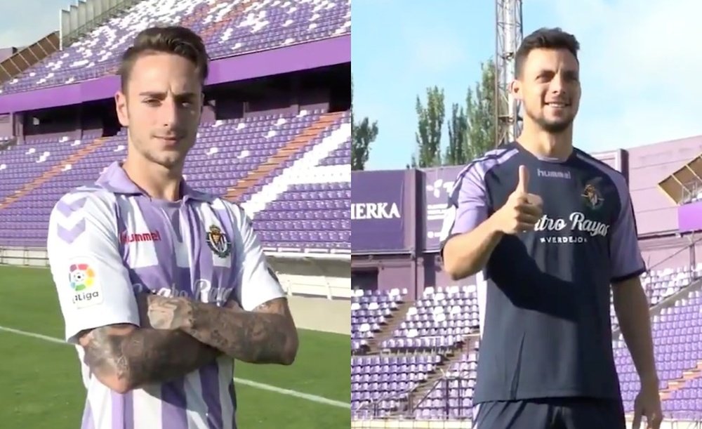 Calero y Óscar Plano, con las nuevas camisetas del Real Valladolid. Twitter/RealValladolid