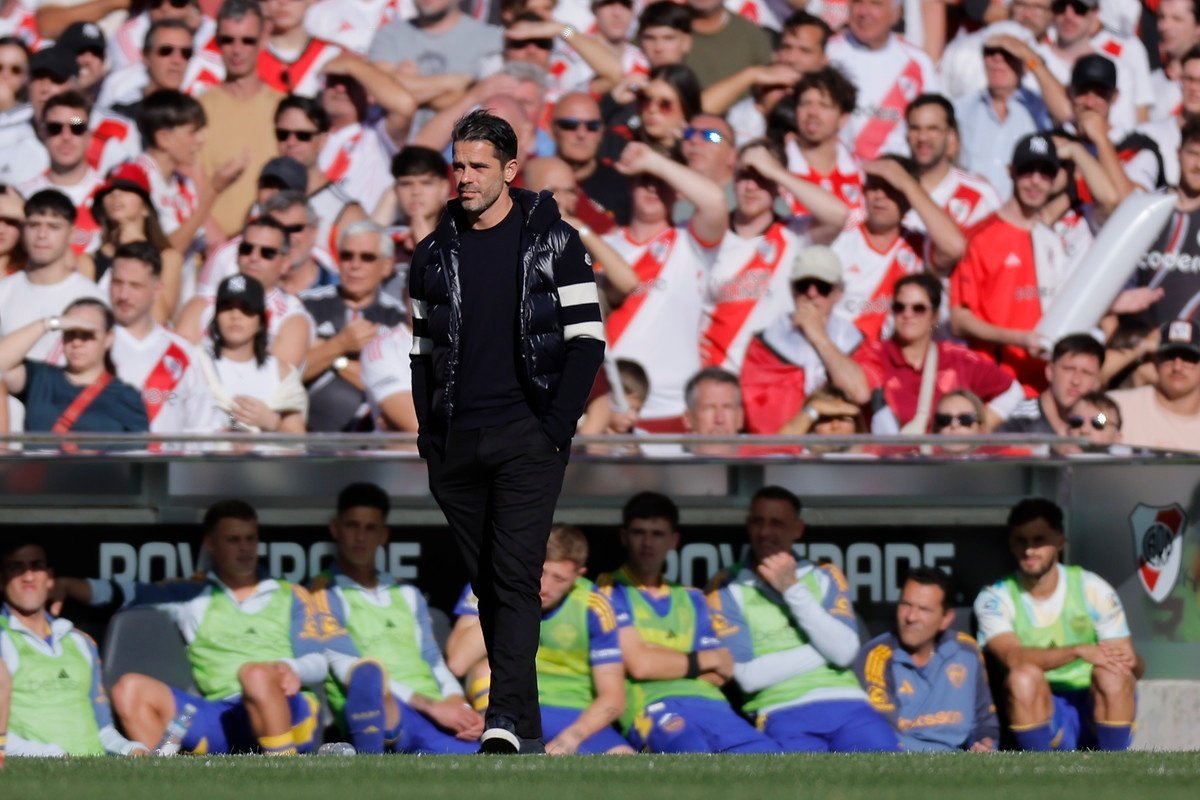 Boca Juniors coach Gago sacked after 'Superclasico' defeat