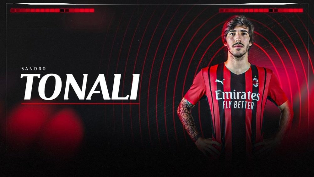 Sandro Tonali, new Milan player. Twitter/ACMilan