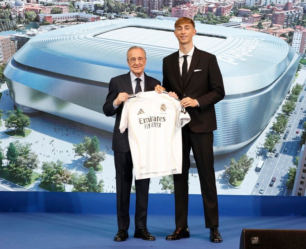 Top 10 most profitable transfers on the market. EFE