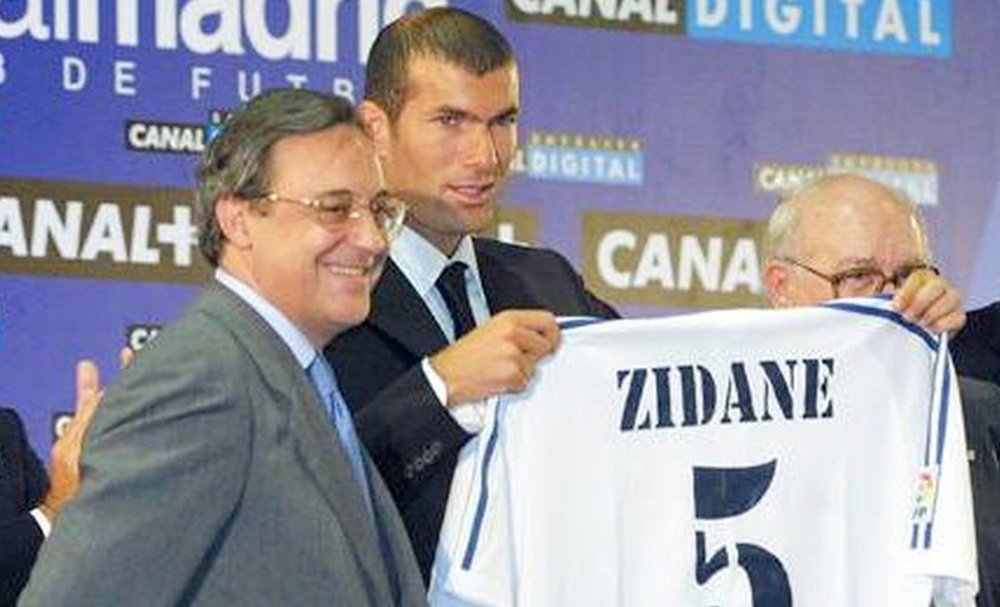 Uma data histórica para Zidane e para o Real Madrid. Twitter/RealMadrid