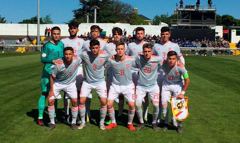 España comenzó con una buena victoria. Twitter/SeFutbol