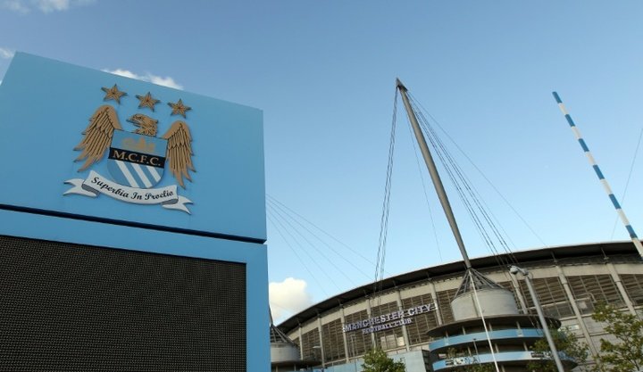 City sign English teenage talent from Fulham