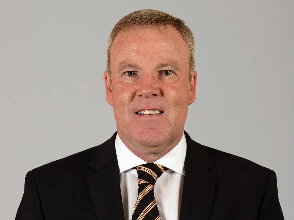 Kenny Jackett podría dejar de ser entrenador del Rotherham United en breve. Wolves