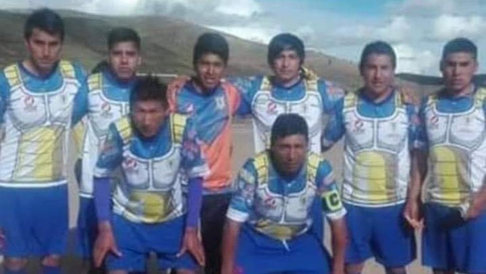 Los 'Super Saiyans' peruanos. Twitter/CanchaChicaPY