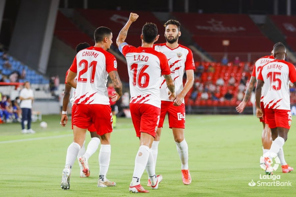 El Almería fue el equipo que más gastó en el mercado de fichajes. LaLiga