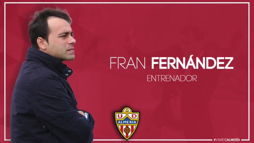 Fran Fernández seguirá en el Almería. Twitter/UDAlmeria