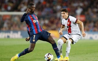 Barcelona are preparing to renew Ousmane Dembele's new contract. EFE