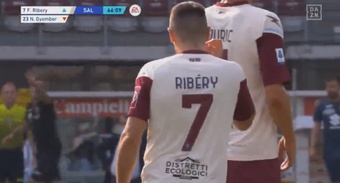 Salernitana é goleada pelo Torino em estreia de Franck Ribéry. Captura/DAZN