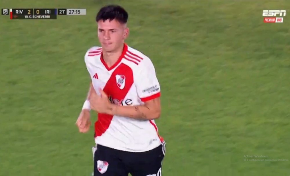 Mastantuono, con River