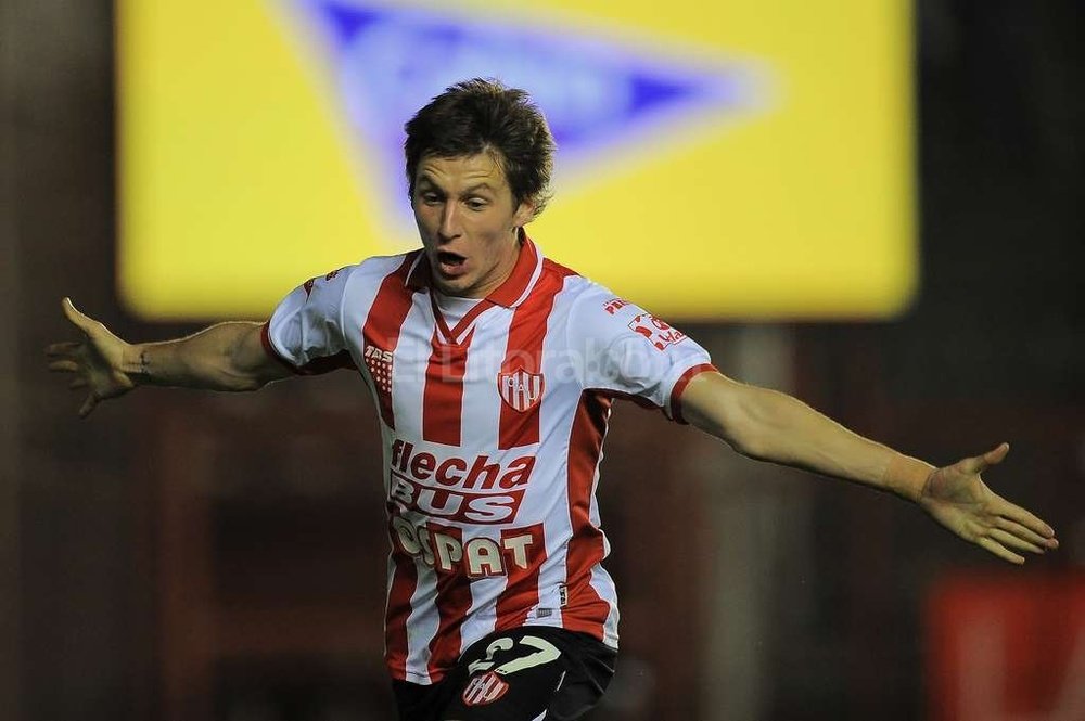 Franco Soldano anotó el único gol del partido Unión Santa Fe-Sarmiento a los 16 minutos. ElLitoral