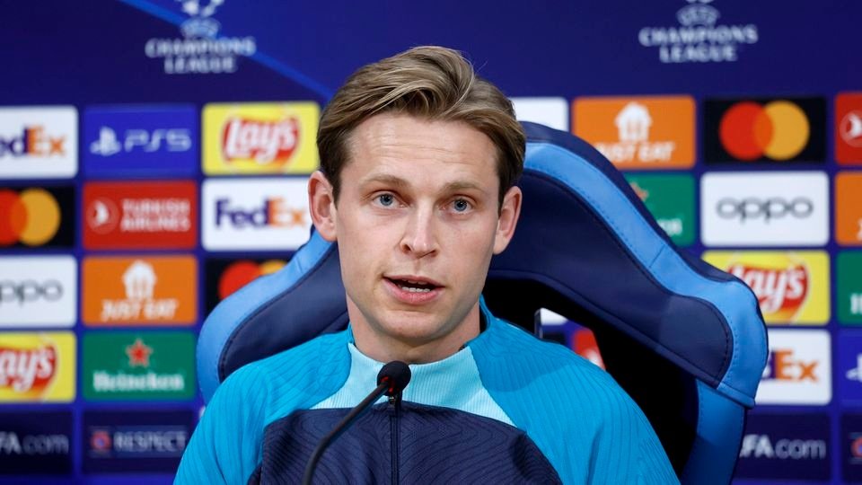 De Jong was criticised for his performances against Napoli. AFP