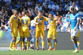 O Napoli parece não ter forças para reagir na reta final da temporada. A equipe do sul da Itália empatou por 2 a 2 com o Frosinone, que luta contra o rebaixamento.
