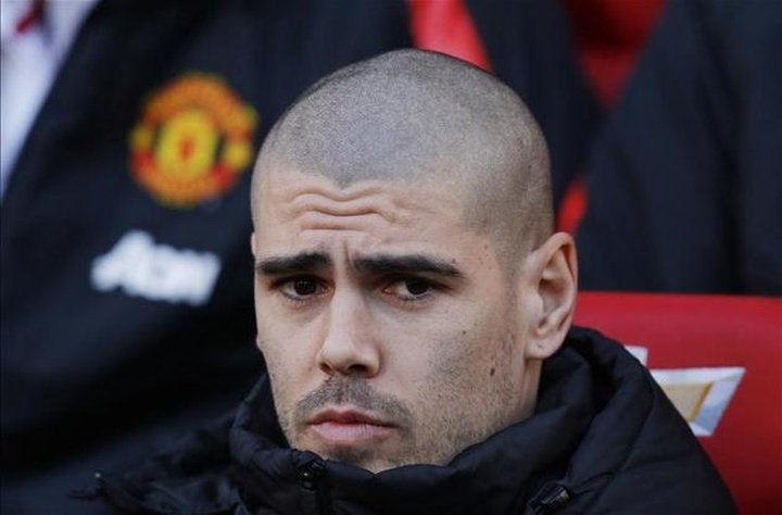 Newcastle could make January deal for Victor Valdes