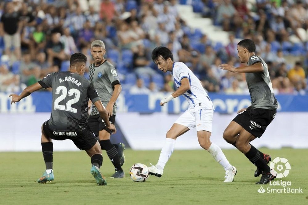 El Alavés recuerda que, en Segunda, se sufre hasta ganando. LaLiga