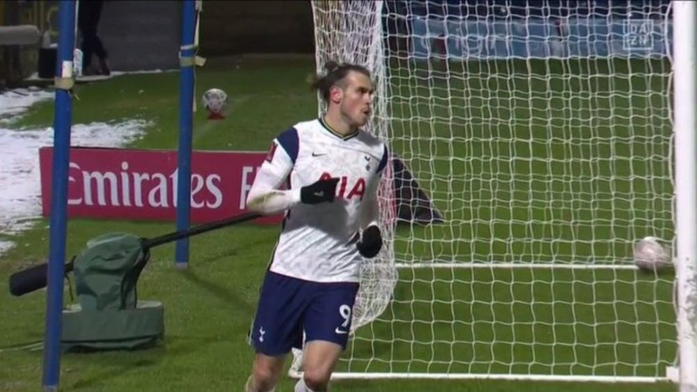 Bale marcó en la FA Cup. Captura/DAZN