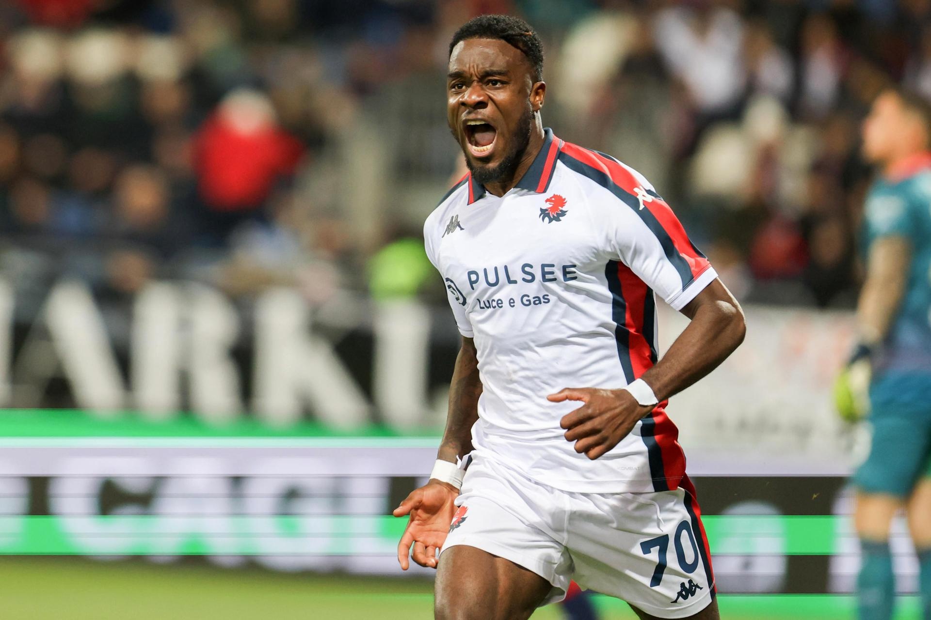 Cagliari y Genoa no pasaron del empate a uno en el partido que los enfrentó en la jornada 28 de la Serie A. El conjunto 'rossoblu' igualó el tanto inicial de Viola en el minuto 18 con un gol de Maxwel Cornet en el minuto 47 que sigue manteniendo a los de Davide Nicola cerca de los puestos de descenso.