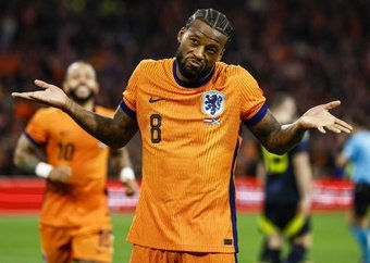La Selección de Países Bajos pasó por encima de Escocia para demostrar, a falta de 3 meses para la Eurocopa, que llega en un buen momento de forma.