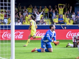 El Villarreal arrodilla al Rayo