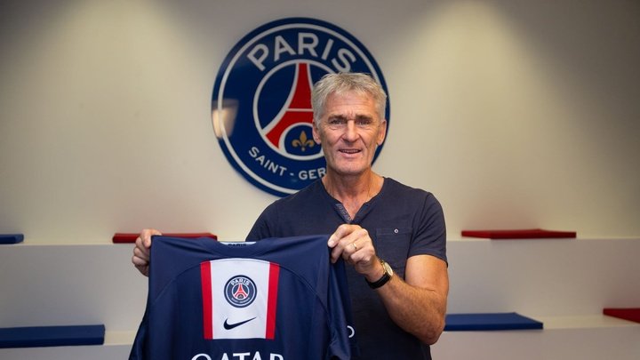 Gérard Prêcheur, novo treinador do PSG Feminino