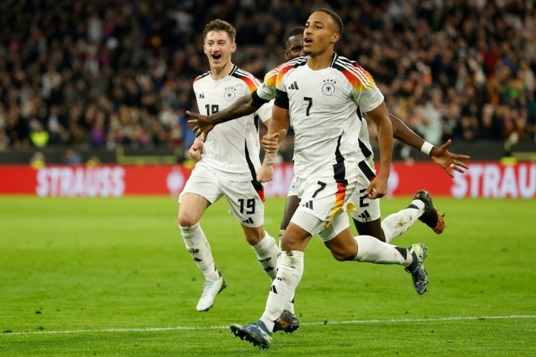 Debut-hero Leweling pushes Germany past Netherlands and into quarterfinals