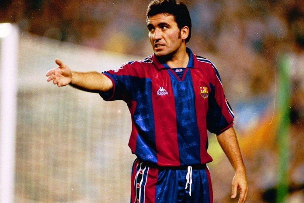 El rumano vistió la camiseta azulgrana en la década de los 90. Barcelona