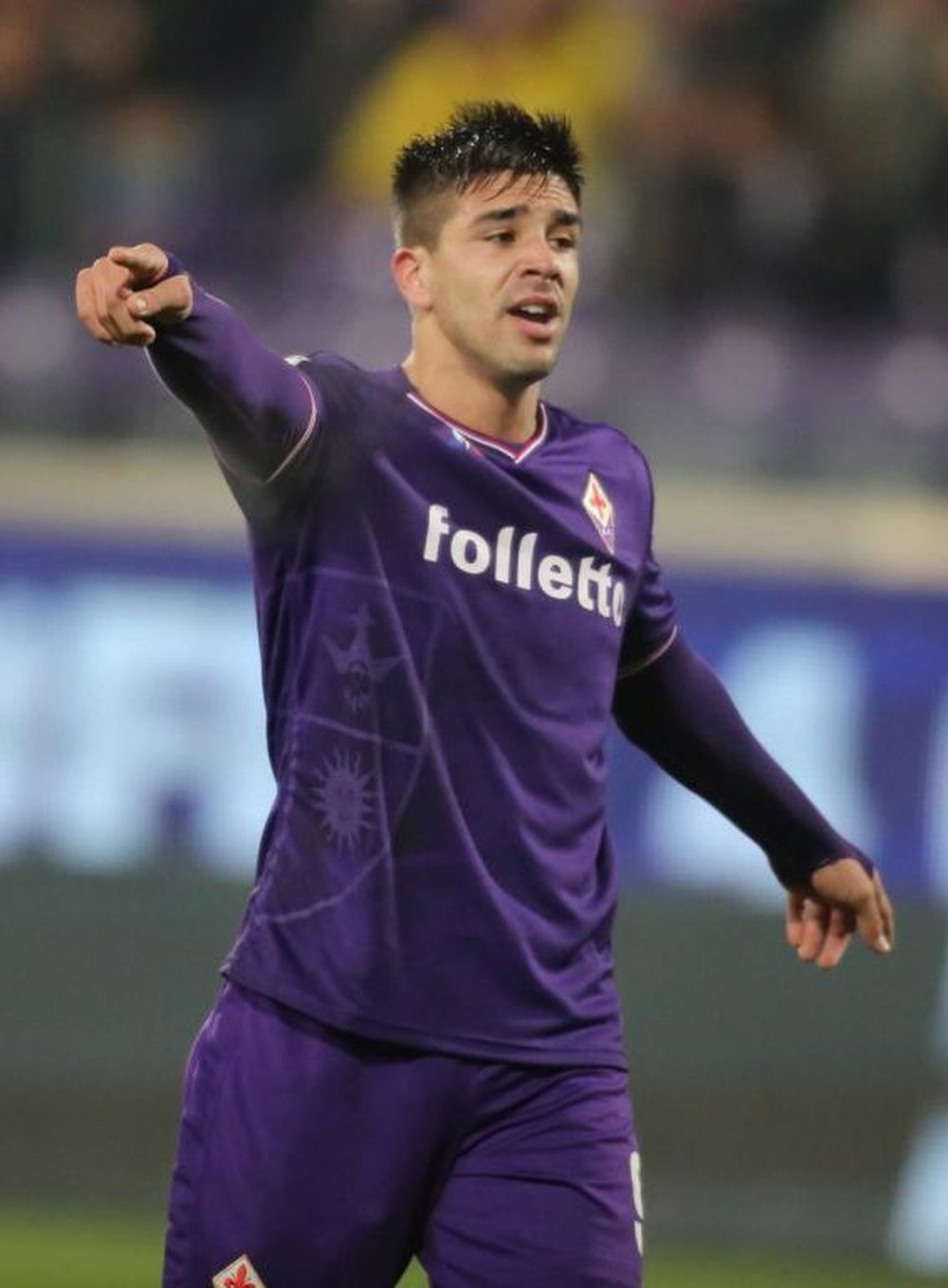 Fiorentina's Argentinian forward Giovanni Simeone, pictured April 2018, headed his team into a 13th-minute lead in Genoa
