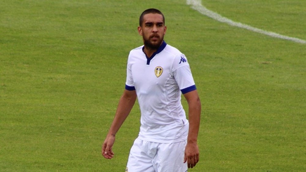 Guiseppe Bellusci has terminated his contract. LeedsUnited