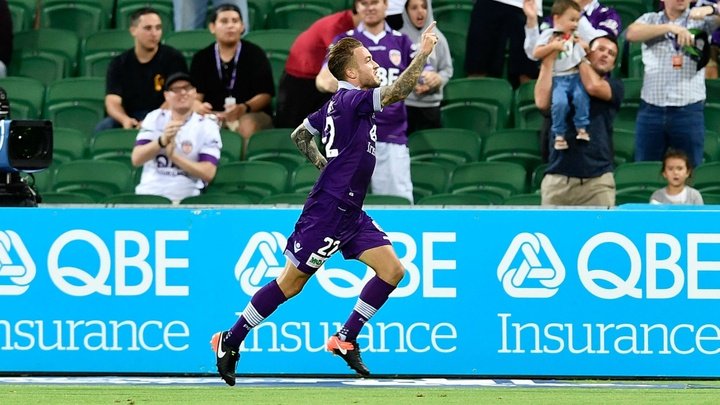 Taggart extends hot streak as Glory down the Jets