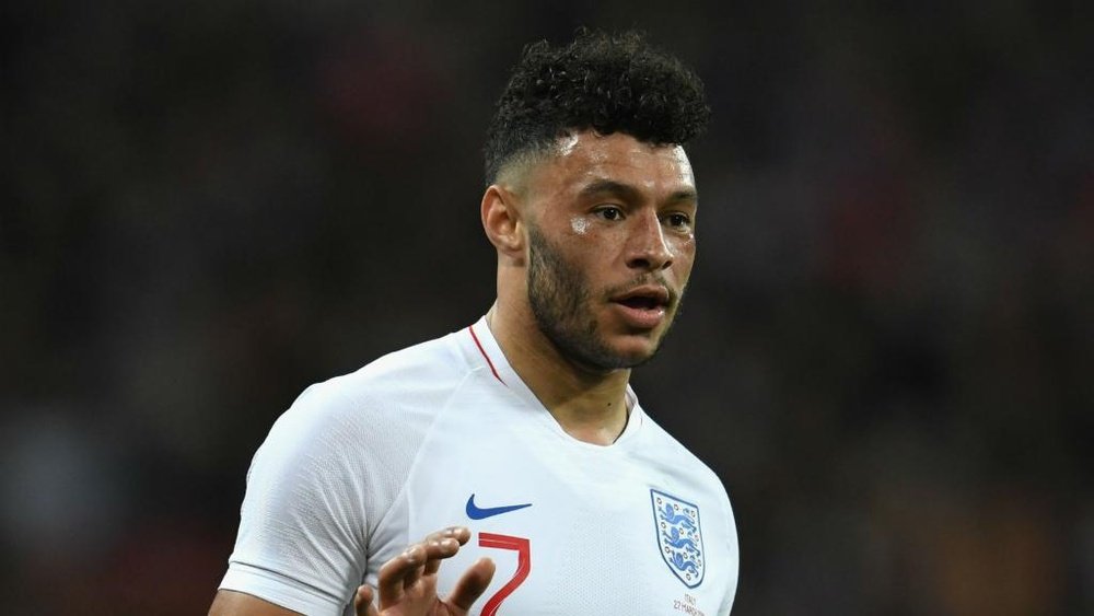Oxlade-Chamberlain has been left 'devastated' by his knee ligament injury. GOAL