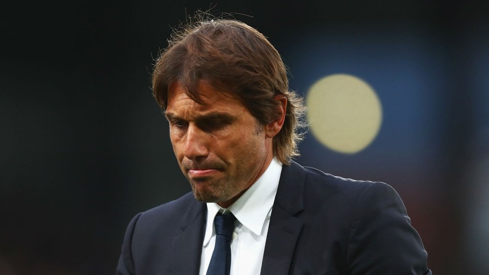 Conte is growing frustrated with Chelsea's injury woes. GOAL