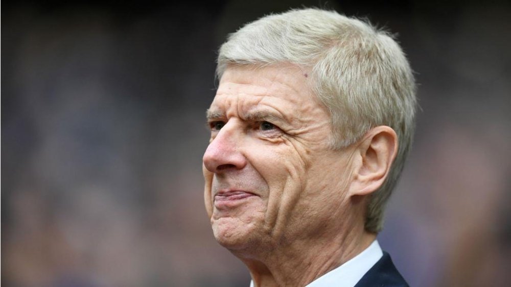 Wenger has dismissed speculation he could break his Arsenal contract. GOAL