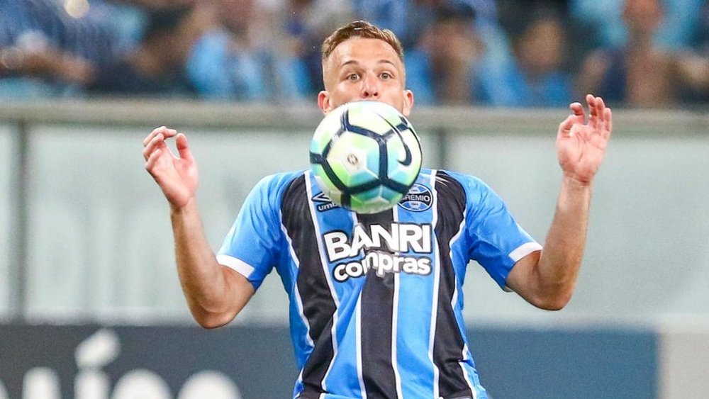 Gremio have denied suggestions that a deal for Arthur is already agreed. GOAL