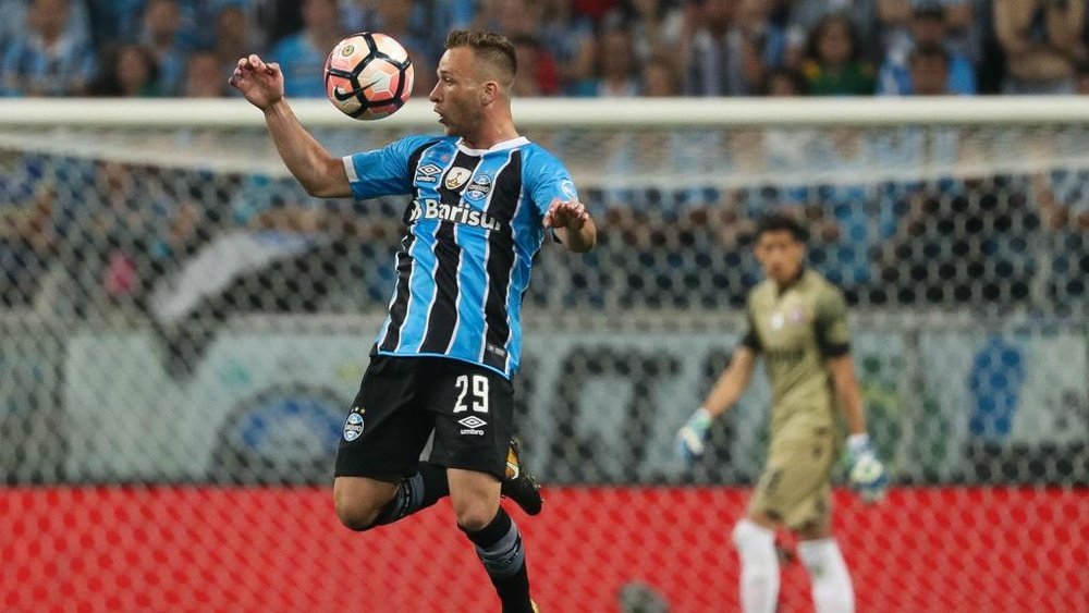 Arthur denied reports that he has agreed a deal with Barcelona. GOAL