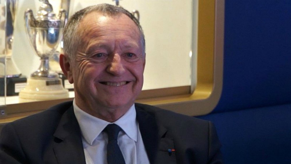 Le président de l'Olympique Lyonnais, Jean-Michel Aulas, lors d'une conférence de presse. AFP