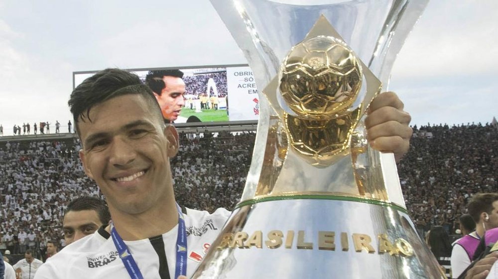 Balbuena indica desejo de permanecer no Corinthians em 2018