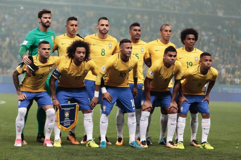 Seleção da Liga dos Campeões tem Ederson, Neymar e Marquinhos