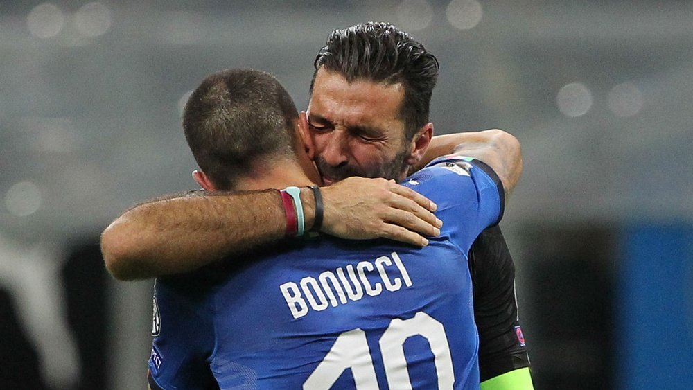 Buffon was grateful for Ivan Rakitic's tribute. GOAL