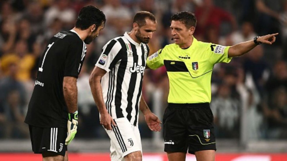 Chiellini suffered a muscle injury in the loss to Napoli. GOAL