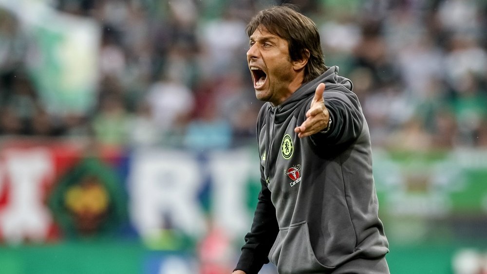 Conte showed some great skill in training with Chelsea. Goal