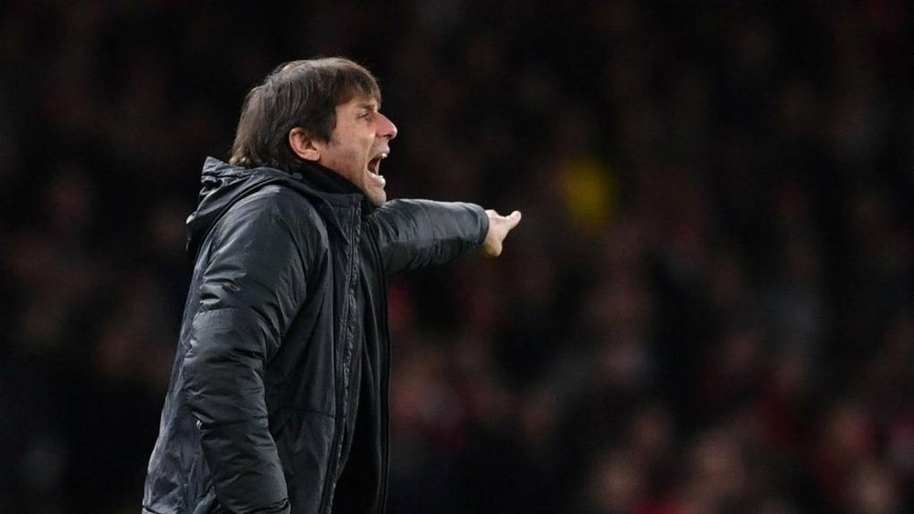 Conte backs Chelsea's plan despite cup exit