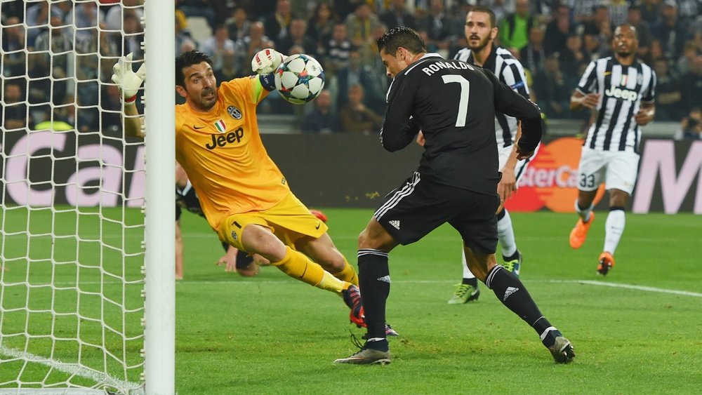 Ronaldo vai voltar defrontar Buffon. Goal