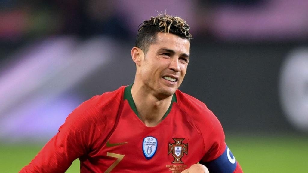 Euro-2016: Com dois de Cristiano, Portugal arranca empate e vai às
